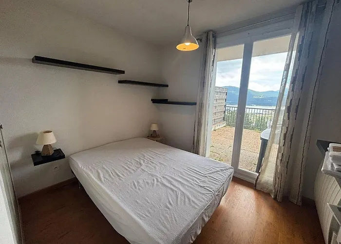 Apartmán Confortable Avec Terrasse Au Rez-de-chaussee - Fr-1-593-142
